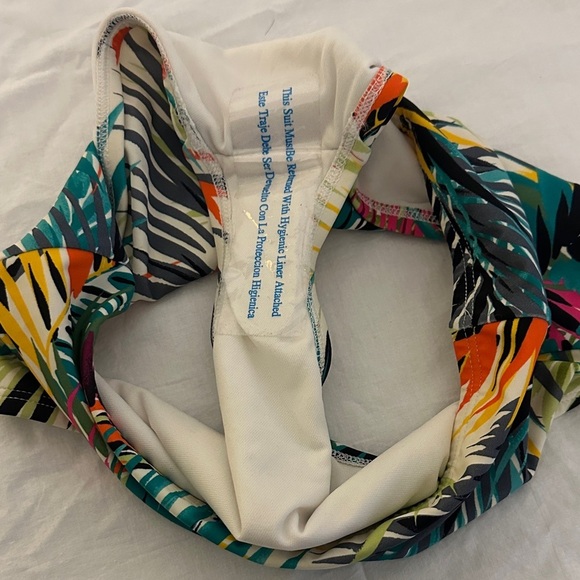 Shade & Shore Tropical High-Waist Bikini Bottom - Picture 4 of 4